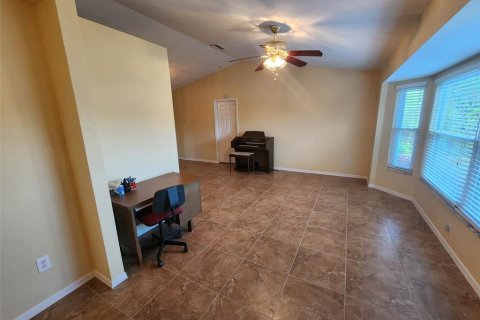 Villa ou maison à vendre à Port Charlotte, Floride: 3 chambres, 136.94 m2 № 1543153 - photo 4