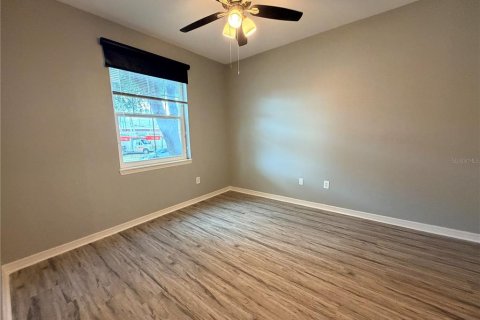 Condo in Tampa, Florida, 2 bedrooms № 2098103 - photo 18