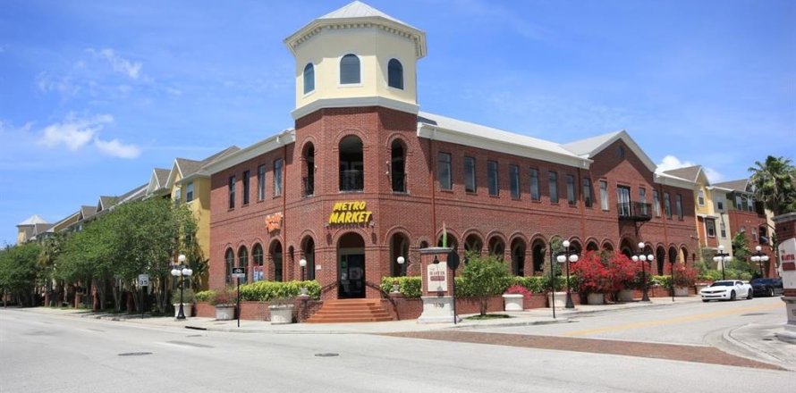 Condo in Tampa, Florida, 2 bedrooms № 2098103