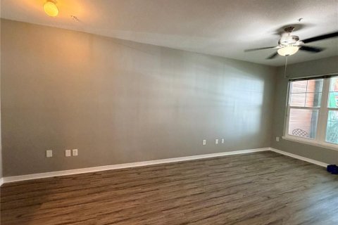 Condo in Tampa, Florida, 2 bedrooms № 2098103 - photo 29