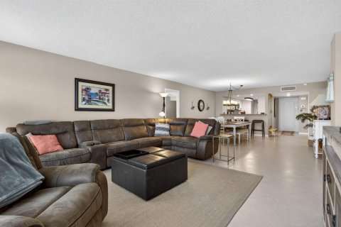 Copropriété à vendre à Pompano Beach, Floride: 3 chambres, 157.93 m2 № 2262159 - photo 12