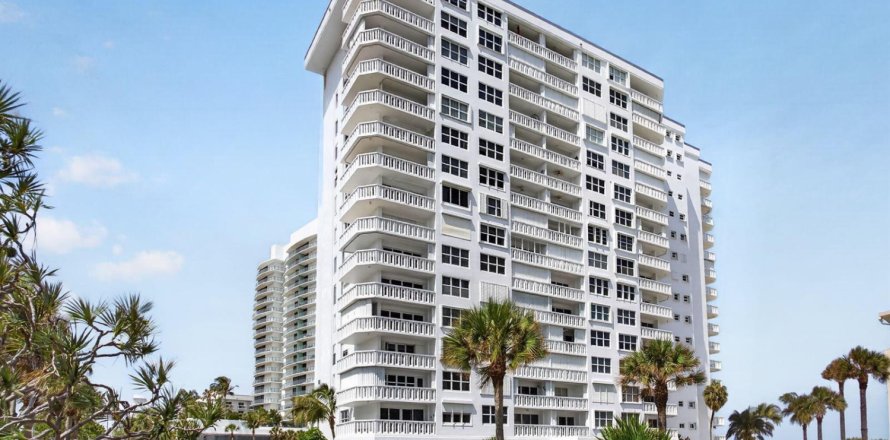 Condo à Pompano Beach, Floride, 3 chambres № 2262159