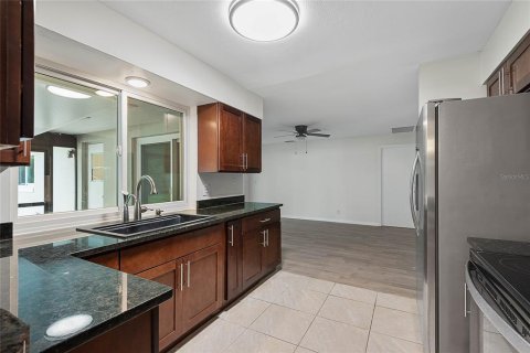 House in Palm Coast, Florida 4 bedrooms, 164.9 sq.m. № 1877328 - photo 8