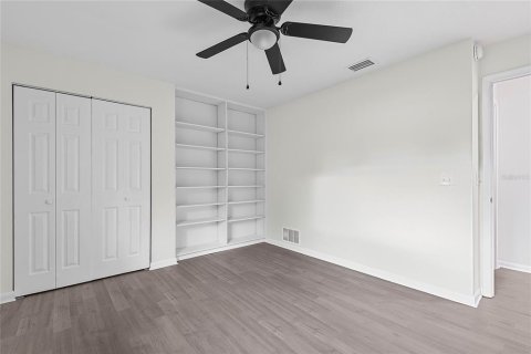 House in Palm Coast, Florida 4 bedrooms, 164.9 sq.m. № 1877328 - photo 23