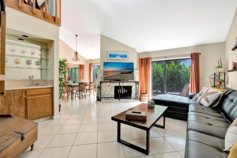 House in Jupiter, Florida 2 bedrooms, 144.37 sq.m. № 1890567 - photo 7