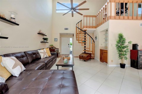 House in Jupiter, Florida 2 bedrooms, 144.37 sq.m. № 1890567 - photo 5