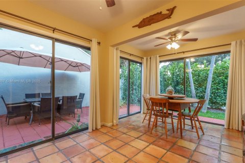 House in Jupiter, Florida 2 bedrooms, 144.37 sq.m. № 1890567 - photo 12