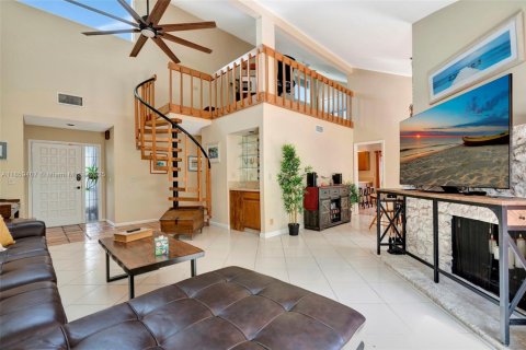 House in Jupiter, Florida 2 bedrooms, 144.37 sq.m. № 1890567 - photo 6