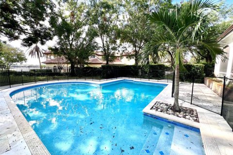 Villa ou maison à louer à Windermere, Floride: 5 chambres, 410.35 m2 № 1783115 - photo 4