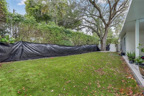 Casa en venta en Hollywood, Florida, 4 dormitorios, 137.5 m2 № 2153234 - foto 24
