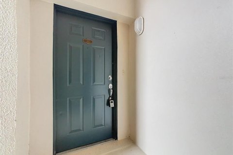 Condo in Kissimmee, Florida, 3 bedrooms  № 1687153 - photo 4