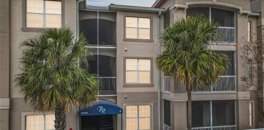 Condo in Kissimmee, Florida, 3 bedrooms № 1687153