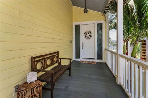 House in Treasure Island, Florida 2 bedrooms, 218.51 sq.m. № 1879456 - photo 12