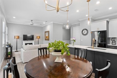 Townhouse in Tampa, Florida 3 bedrooms, 164.81 sq.m. № 1838043 - photo 14