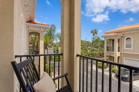Townhouse in Tampa, Florida 3 bedrooms, 164.81 sq.m. № 1838043 - photo 24