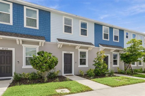 Touwnhouse à louer à Sarasota, Floride: 2 chambres, 110.27 m2 № 2403537 - photo 2