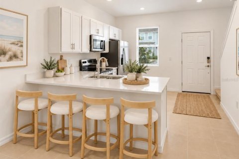 Touwnhouse à louer à Sarasota, Floride: 2 chambres, 110.27 m2 № 2403537 - photo 12
