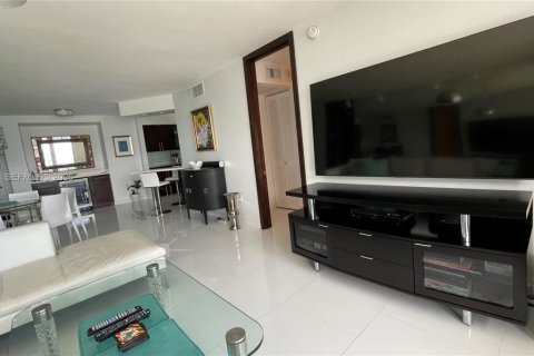 Copropriété à louer à Miami Beach, Floride: 2 chambres, 99.41 m2 № 2069172 - photo 22