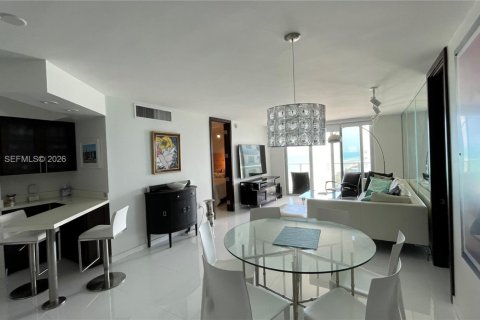 Copropriété à louer à Miami Beach, Floride: 2 chambres, 99.41 m2 № 2069172 - photo 3