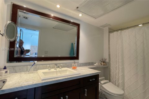 Copropriété à louer à Miami Beach, Floride: 2 chambres, 99.41 m2 № 2069172 - photo 10