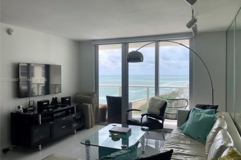 Copropriété à louer à Miami Beach, Floride: 2 chambres, 99.41 m2 № 2069172 - photo 20