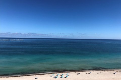 Copropriété à louer à Miami Beach, Floride: 2 chambres, 99.41 m2 № 2069172 - photo 29