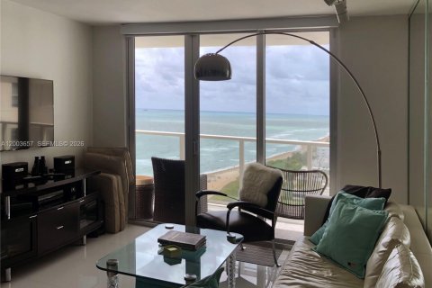 Copropriété à louer à Miami Beach, Floride: 2 chambres, 99.41 m2 № 2069172 - photo 17