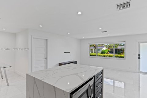 Casa en venta en Hollywood, Florida, 3 dormitorios, 127.28 m2 № 2006277 - foto 15
