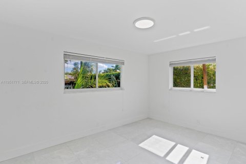 Casa en venta en Hollywood, Florida, 3 dormitorios, 127.28 m2 № 2006277 - foto 24