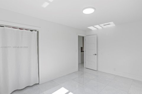 Casa en venta en Hollywood, Florida, 3 dormitorios, 127.28 m2 № 2006277 - foto 25