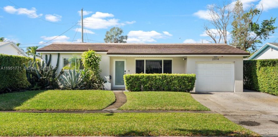 Casa en Hollywood, Florida 3 dormitorios, 127.28 m2 № 2006277