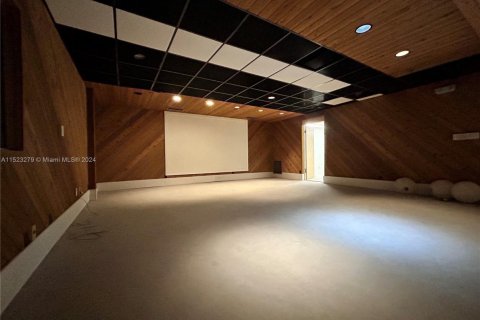 Propiedad comercial en venta en Hollywood, Florida № 1940472 - foto 8