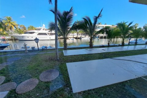 Copropriété à vendre à North Miami Beach, Floride: 1 chambre, 72.28 m2 № 1947569 - photo 4