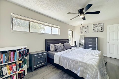Touwnhouse à vendre à Orlando, Floride: 2 chambres, 101.36 m2 № 2378263 - photo 30