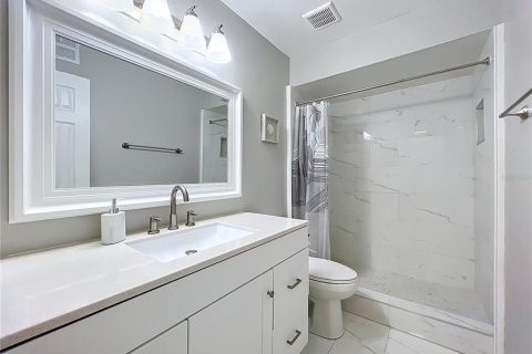 Touwnhouse à vendre à Orlando, Floride: 2 chambres, 101.36 m2 № 2378263 - photo 21