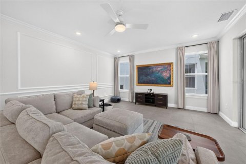 Casa en venta en Orlando, Florida, 4 dormitorios, 286.79 m2 № 2296356 - foto 23