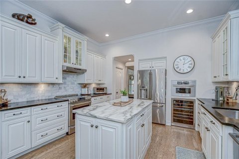 Villa ou maison à vendre à Tampa, Floride: 4 chambres, 308.06 m2 № 1899145 - photo 23