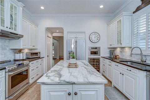 Villa ou maison à vendre à Tampa, Floride: 4 chambres, 308.06 m2 № 1899145 - photo 24