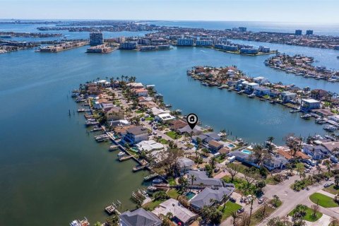 Land in Saint Petersburg, Florida № 1535035 - photo 13
