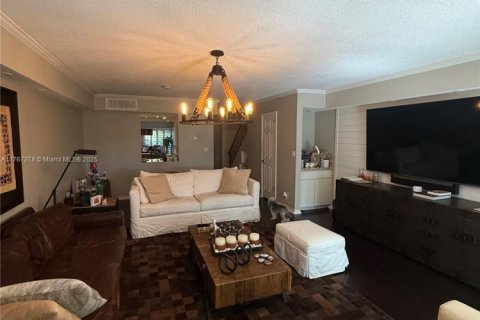 Copropriété à vendre à Aventura, Floride: 2 chambres, 143.26 m2 № 1958776 - photo 16