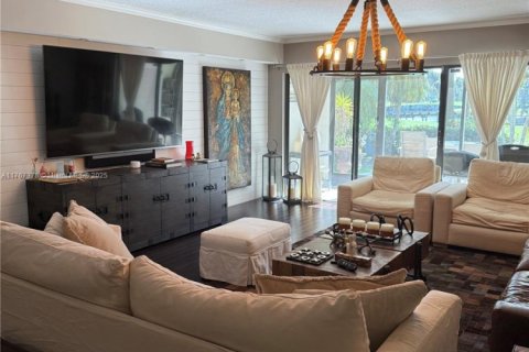Copropriété à vendre à Aventura, Floride: 2 chambres, 143.26 m2 № 1958776 - photo 13