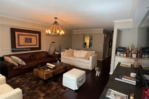 Copropriété à vendre à Aventura, Floride: 2 chambres, 143.26 m2 № 1958776 - photo 15