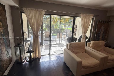 Copropriété à vendre à Aventura, Floride: 2 chambres, 143.26 m2 № 1958776 - photo 14