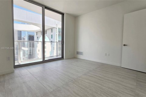 Condo in Miami, Florida, 1 bedroom  № 2389969 - photo 12