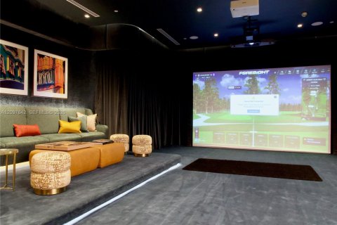 Condo in Miami, Florida, 1 bedroom  № 2389969 - photo 25
