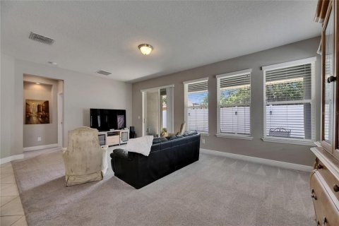 House in Wesley Chapel, Florida 4 bedrooms, 205.69 sq.m. № 1665826 - photo 14