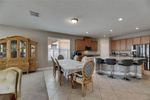 House in Wesley Chapel, Florida 4 bedrooms, 205.69 sq.m. № 1665826 - photo 16