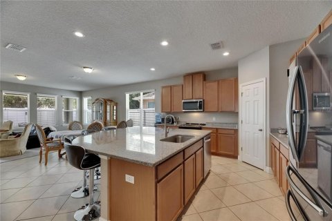 House in Wesley Chapel, Florida 4 bedrooms, 205.69 sq.m. № 1665826 - photo 20