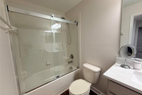 House in Kissimmee, Florida 5 bedrooms, 280.1 sq.m. № 2166730 - photo 29