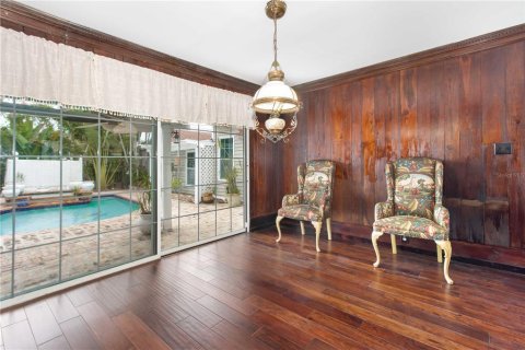 Villa ou maison à vendre à Clearwater, Floride: 5 chambres, 375.6 m2 № 2401104 - photo 3